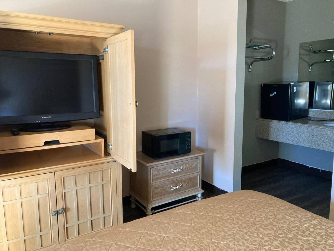 Tree Inn & Suites Albuquerque Dış mekan fotoğraf